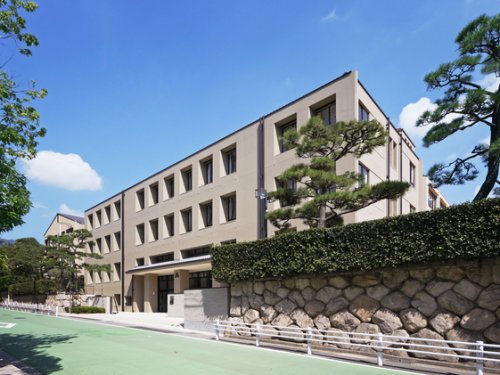 小学校　甲南小学校（小学校）まで914m