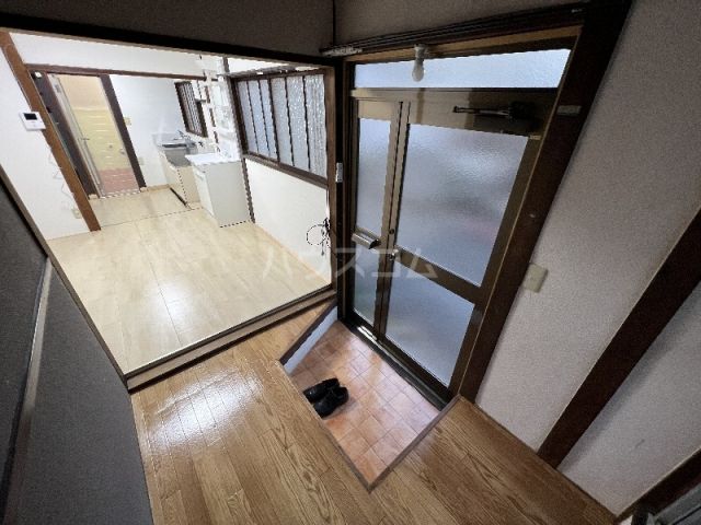 玄関