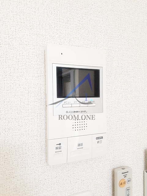 セキュリティ　モニター付きインターホンです。