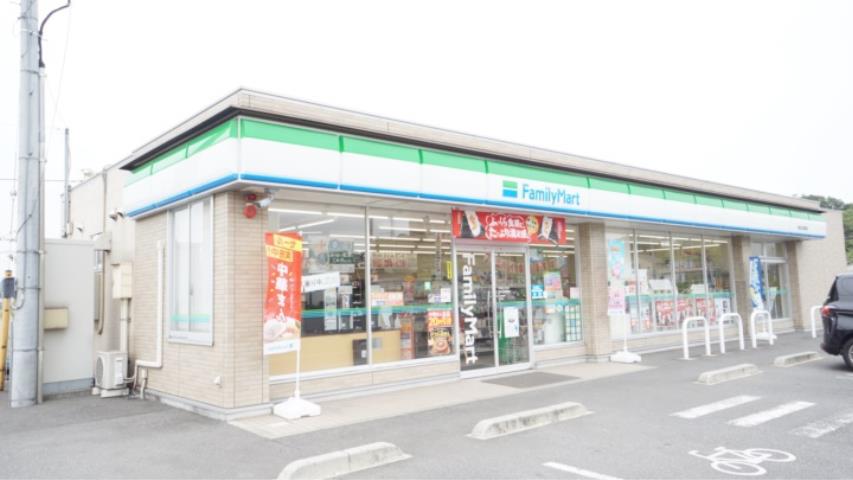 コンビニ　ファミリーマート倉敷玉島勇崎店（コンビニ）まで1372m