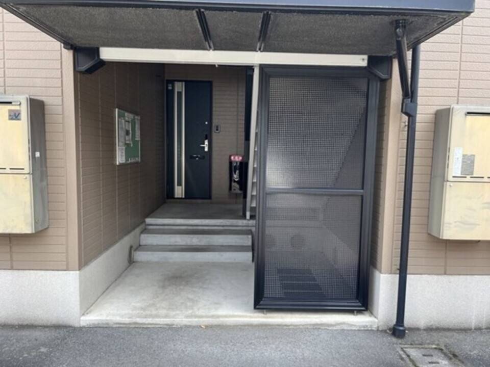 エントランス　エントランス