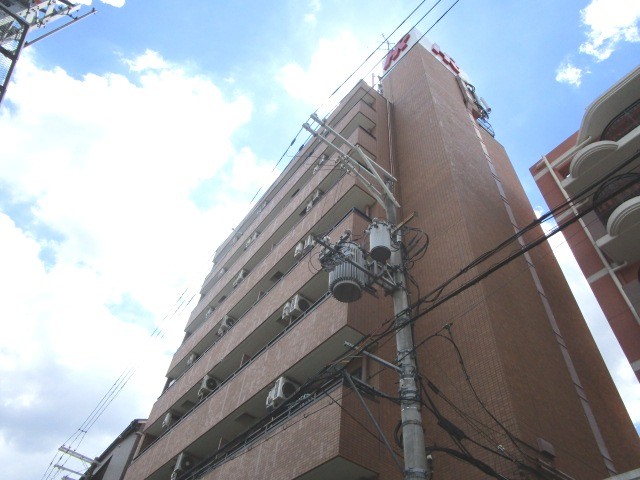建物外観　駅近物件！