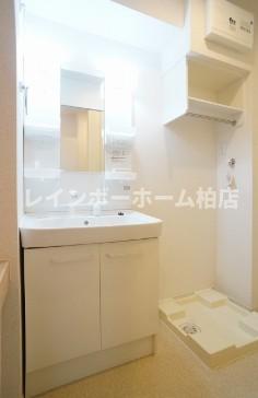 洗面設備　洗面所です