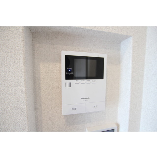 セキュリティ　モニター付きインターホン