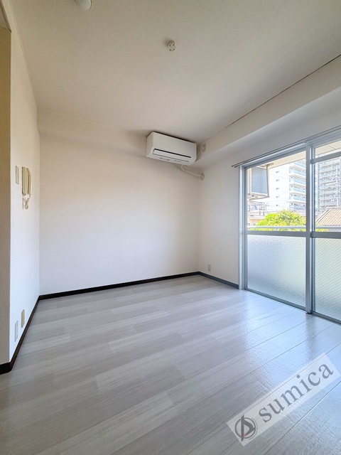 居室・リビング　角部屋でとても静かなお部屋で快適新生活♪♪