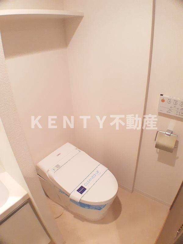 トイレ　落ち着いたトイレです