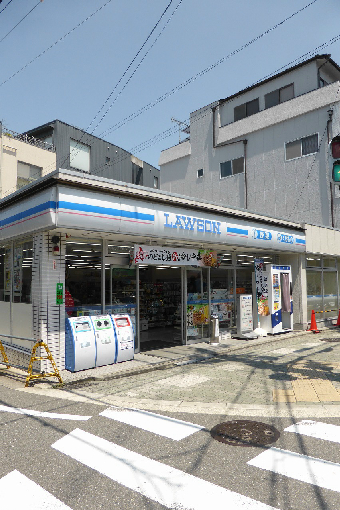 コンビニ　ローソン 東大路馬町店（コンビニ）まで724m