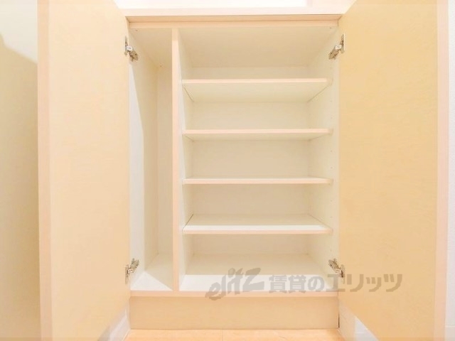 収納　下駄箱