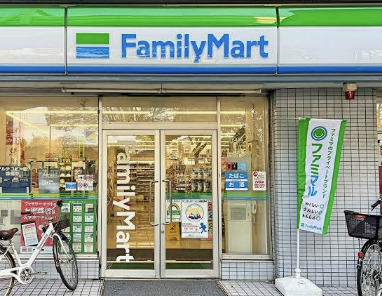 その他　コンビニが近くて便利