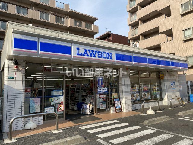 コンビニ　ローソン相模原鹿沼台店（コンビニ）まで607m