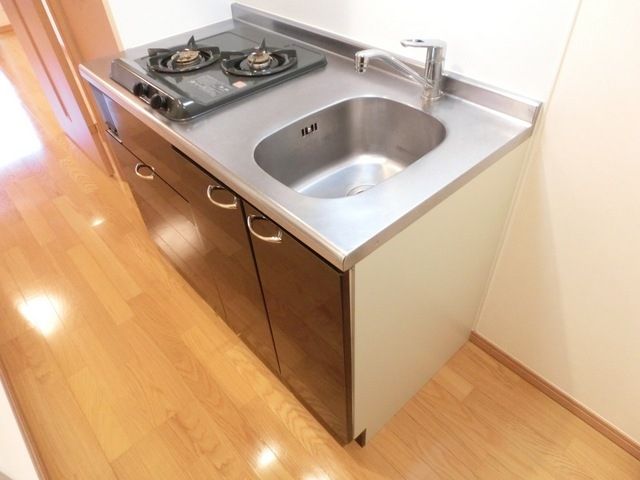 キッチン　２口ガスシステムキッチン