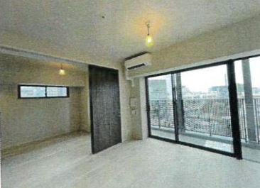 居室・リビング　写真は同タイプ住居です。