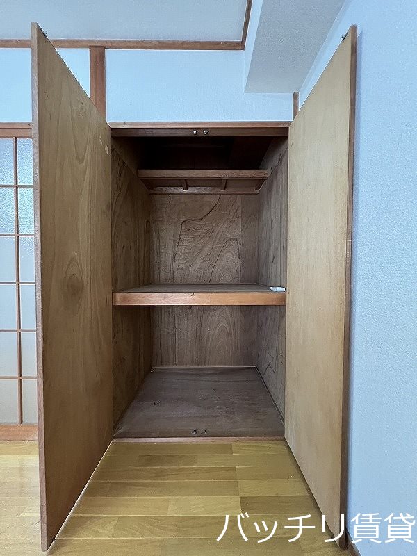 収納　別号室タイプの為、現状を優先いたします