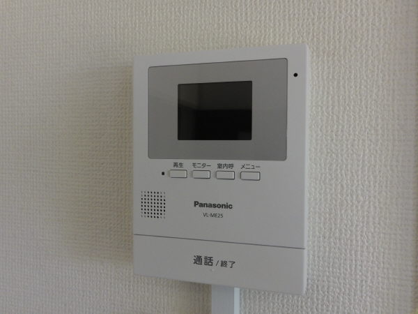 セキュリティ　モニター付インターホンでセキュリティも安心です。
