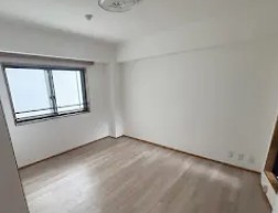 その他部屋・スペース　開放的な寝室です