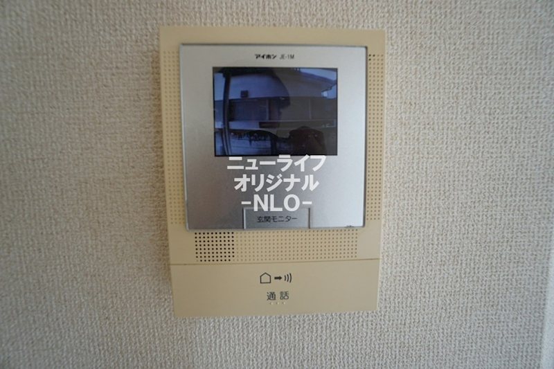 セキュリティ　事前に訪問者を目視してから対応できるTVモニターホン付☆