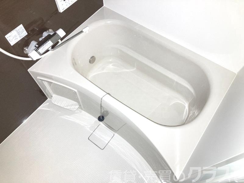 バス・シャワールーム　浴室乾燥機＆追い焚き機能付きバス♪