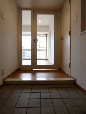 玄関　玄関※別部屋参考写真