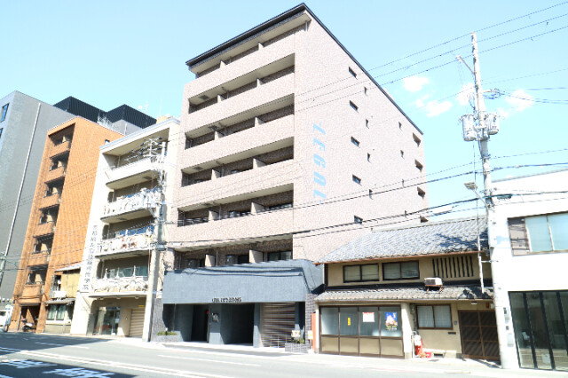 リーガル京都五条大宮の外観写真