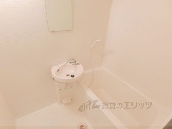 バス・シャワールーム　風呂