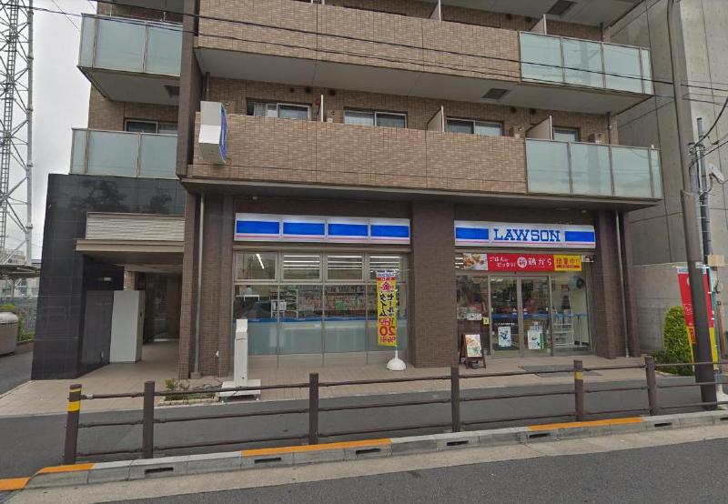 コンビニ　ローソン足立六町四丁目店（コンビニ）まで150m