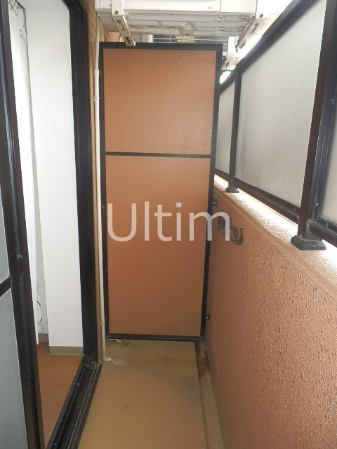 バルコニー　別部屋のお写真です。ご参考までに！