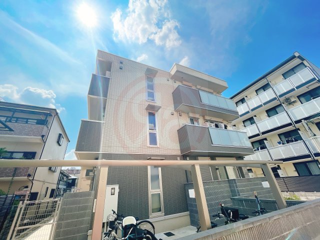建物外観　外観は落ち着いています