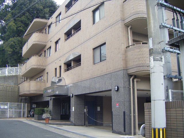 駐車場　ダーリングヒル有泉亭００１２