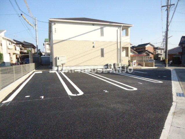 駐車場　外観写真（昼）