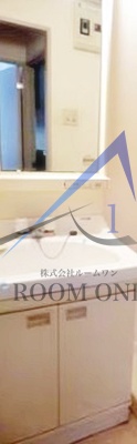 洗面設備　洗面台です。