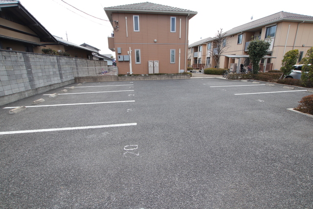 駐車場　敷地内駐車場※空き要確認