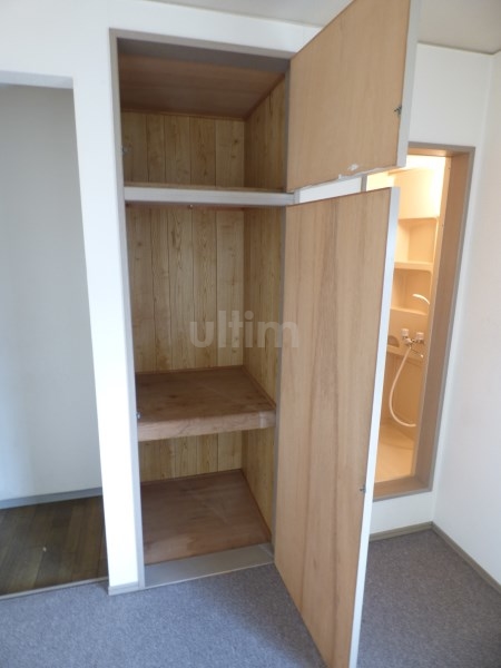 収納　別の部屋の写真