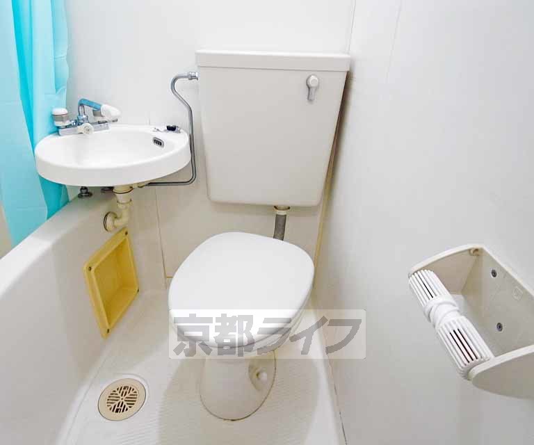 トイレ　きれいなトイレです