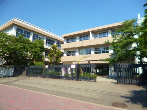 中学校　西宮市立浜甲子園中学校（中学校）まで361m