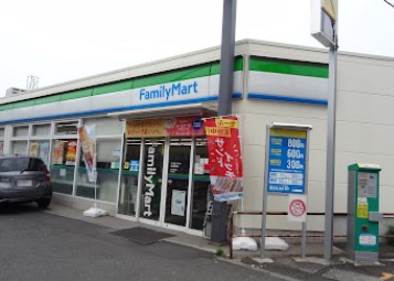コンビニ　ファミリーマート 矢向駅西店（コンビニ）まで749m
