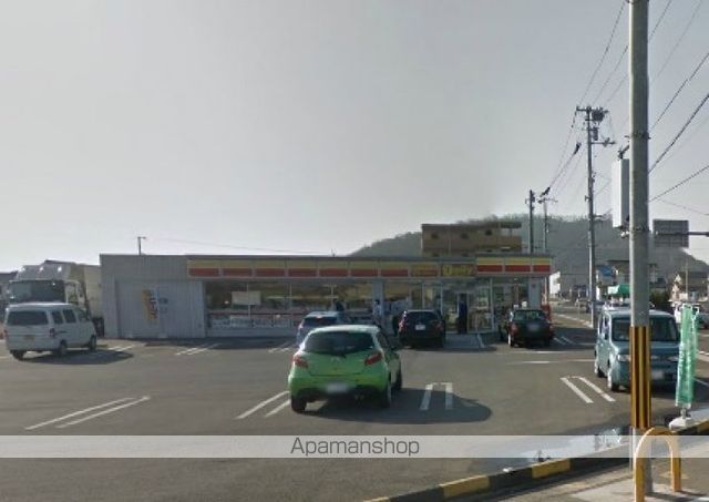 コンビニ　デイリーヤマザキ高松六条町店（コンビニ）まで1105m