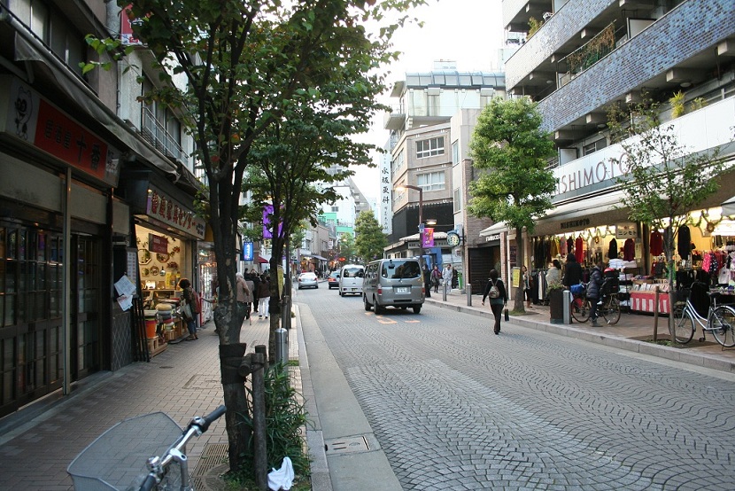 その他　麻布十番商店街（その他）まで450m