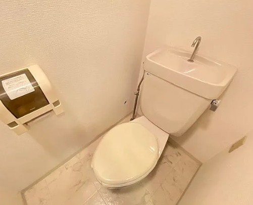 トイレ　落ち着いたトイレです
