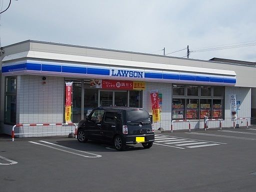コンビニ　ローソン 旭川永山３条十七丁目（コンビニ）まで300m