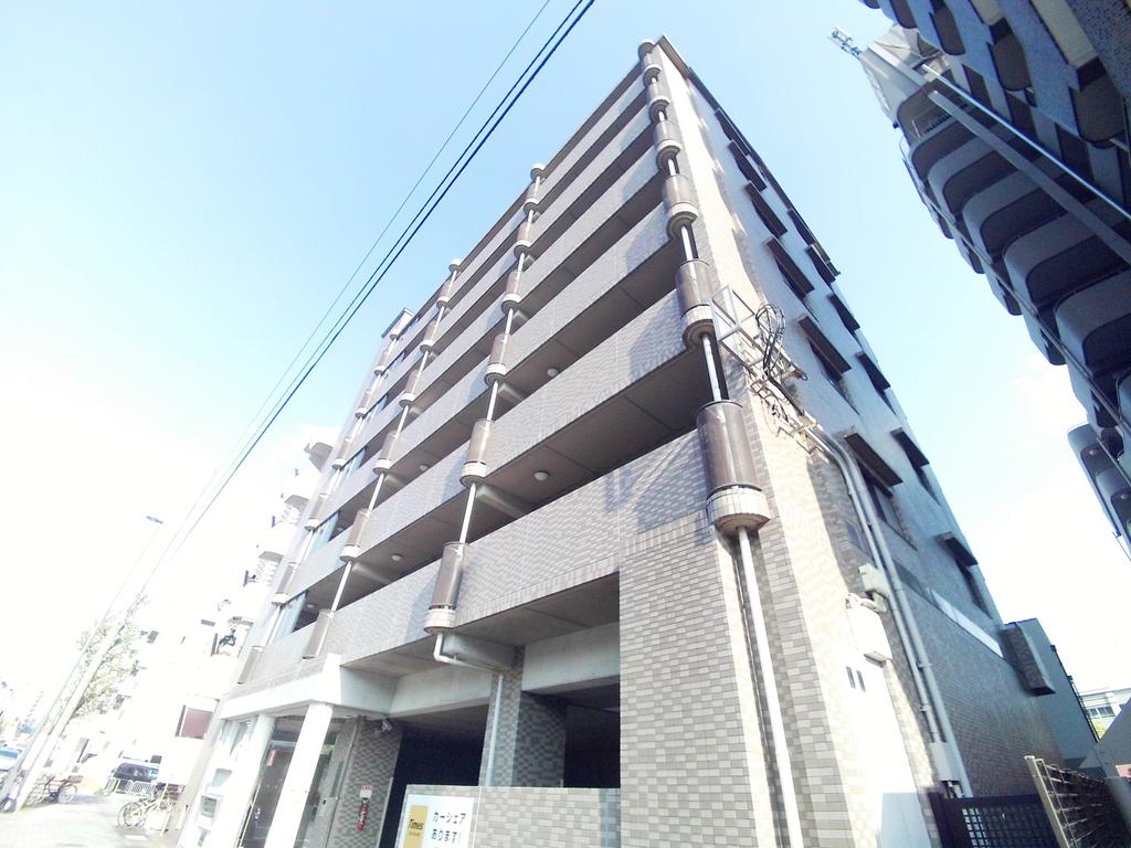 建物外観　オートロック付きのマンションです
