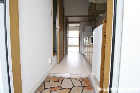 ＪＲ赤穂線 西川原駅 徒歩9分 2階建 築29年の玄関写真