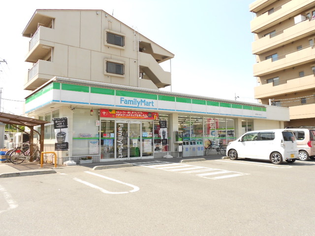 コンビニ　ファミリーマート坂戸駅南けやき通り店（コンビニ）まで485m
