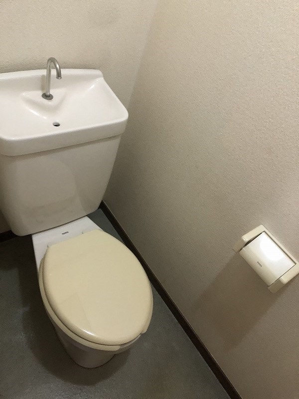 トイレ　別部屋参考