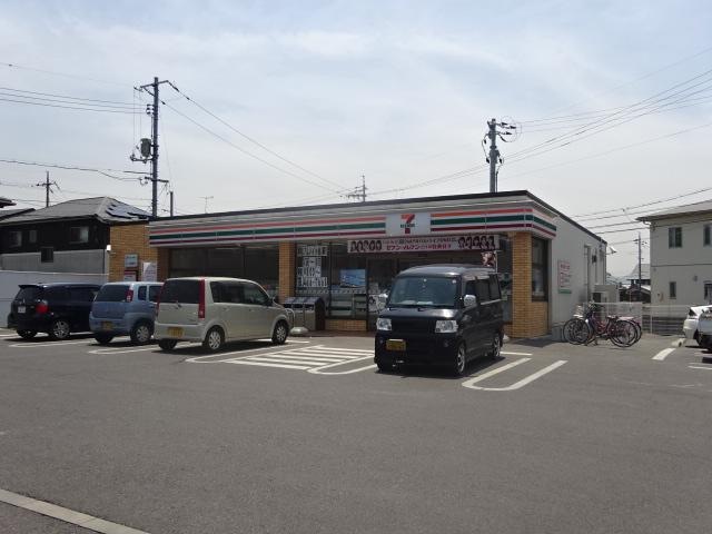 コンビニ　セブンイレブン倉敷西阿知東店（コンビニ）まで256m