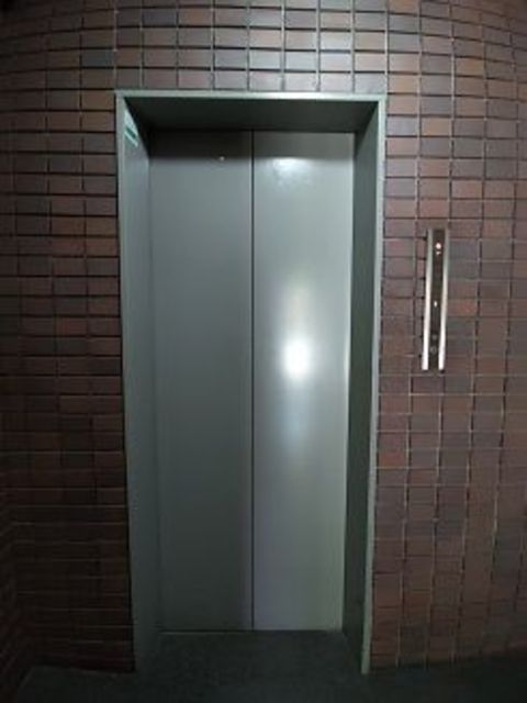 その他共有部分　【その他共用部】エレベーターついています。