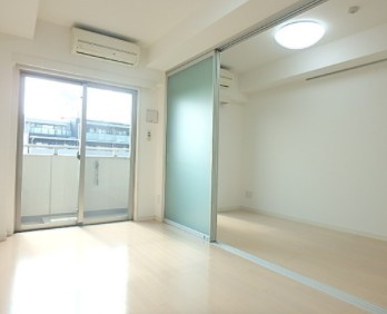 居室・リビング　弊社は都内全域の物件が仲介手数料最大無料でご紹介可能です！