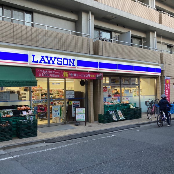 コンビニ　ローソン巣鴨江戸橋通店（コンビニ）まで56m