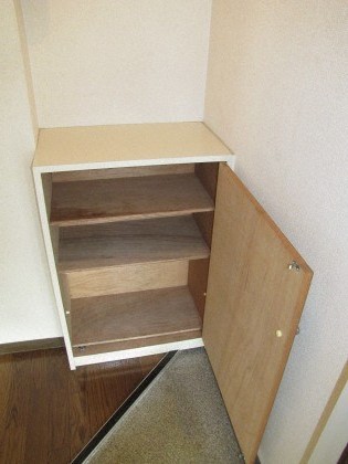 その他設備　下駄箱