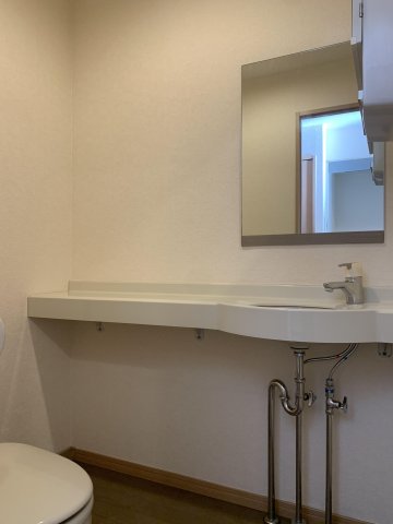 洗面設備　同物件別室写真