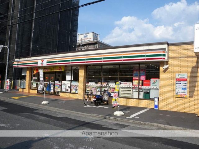 コンビニ　セブンイレブン（コンビニ）まで390m